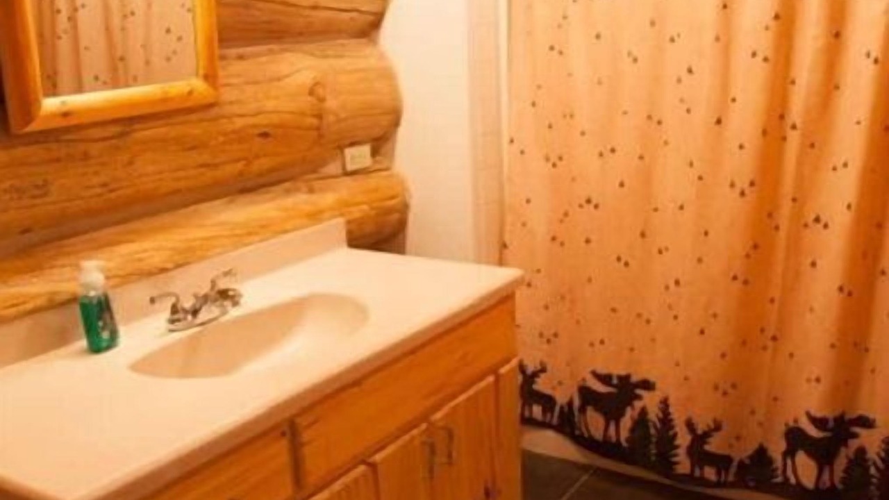 Photo of Bathroom in Dubois
