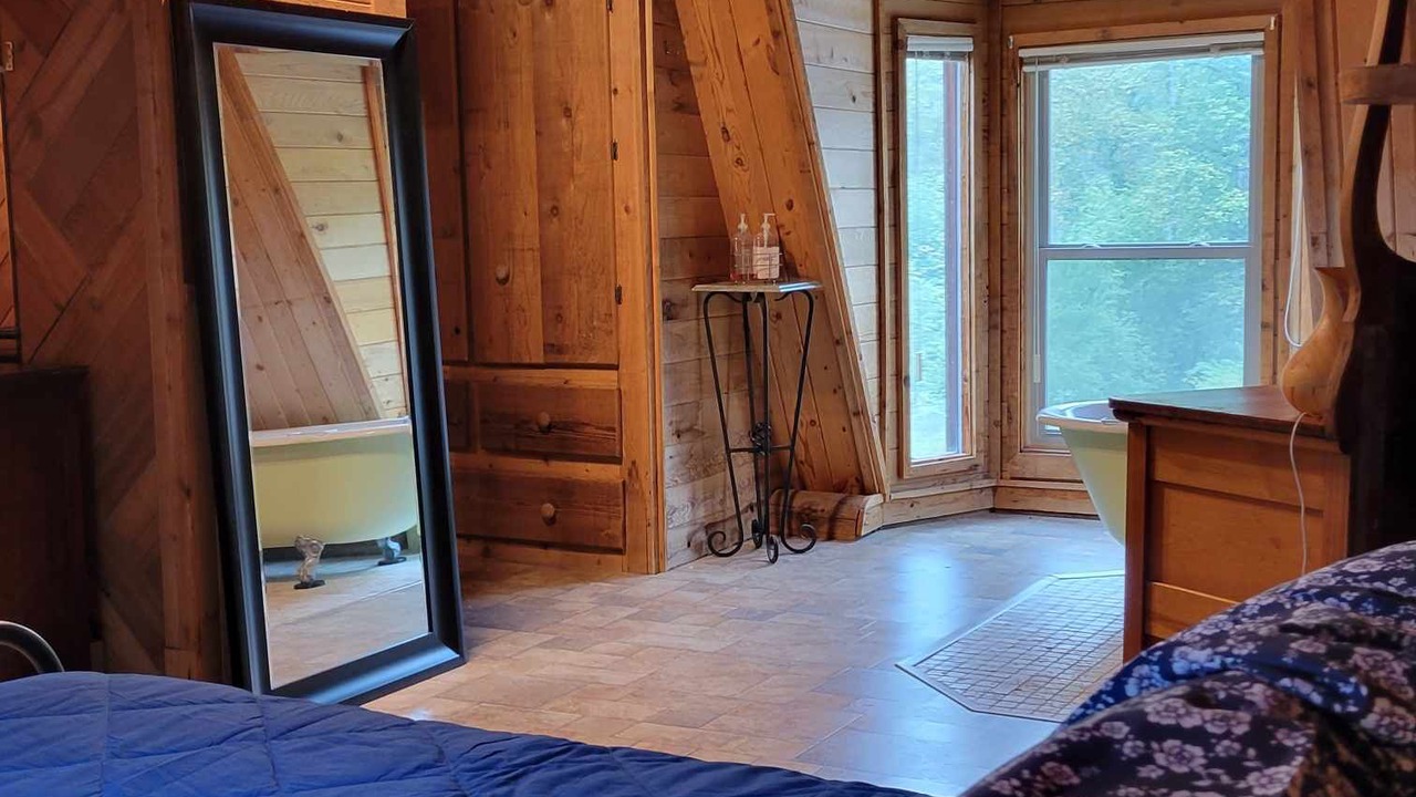 Photo of Bedroom in Kingston