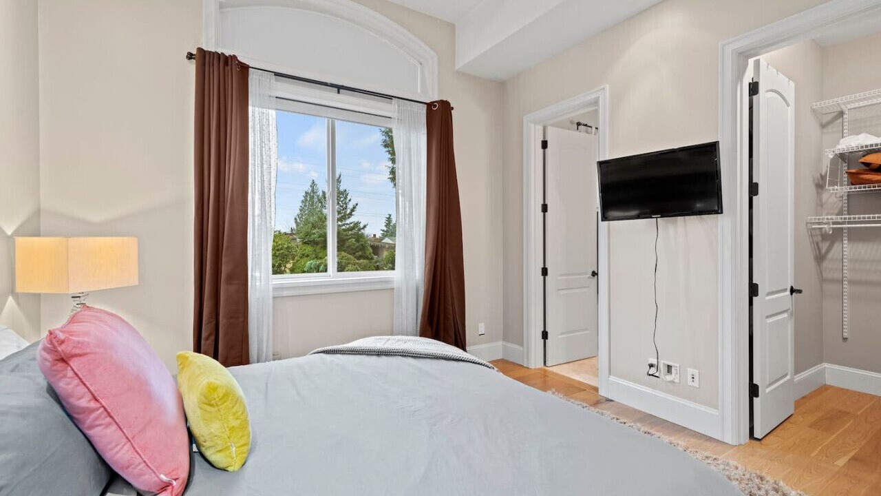 Photo of Bedroom in Bellevue