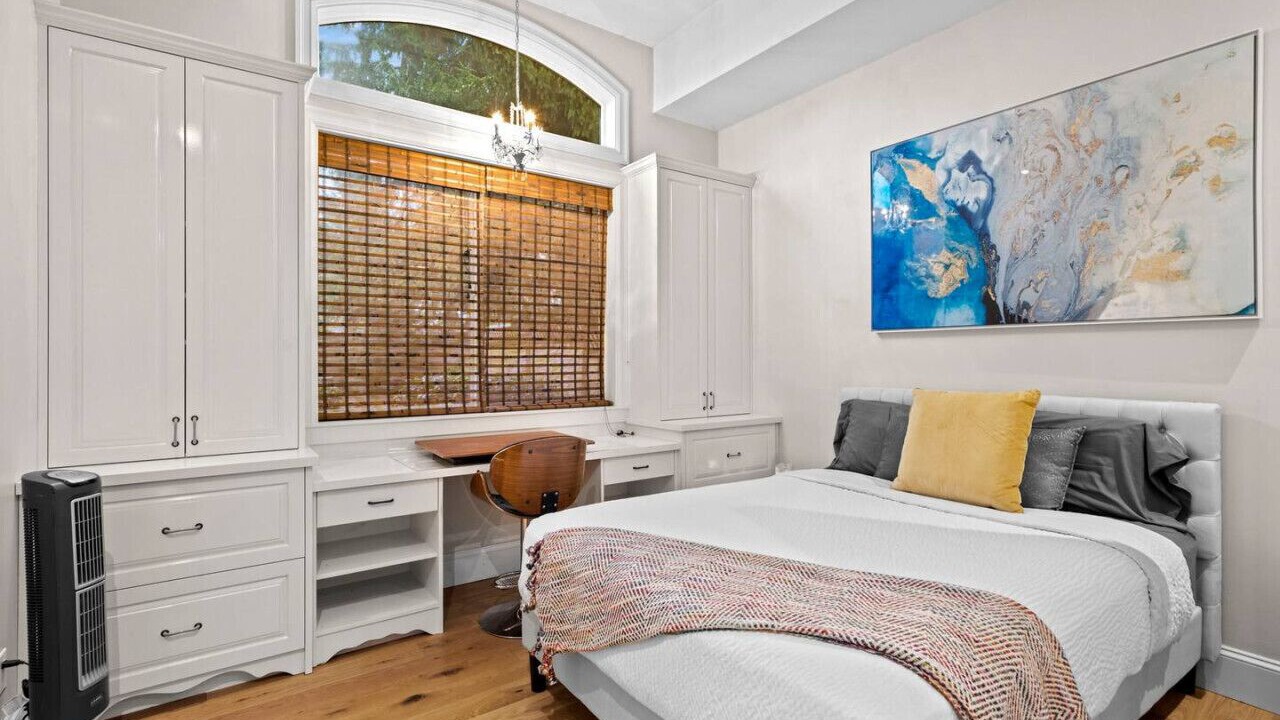 Photo of Bedroom in Bellevue