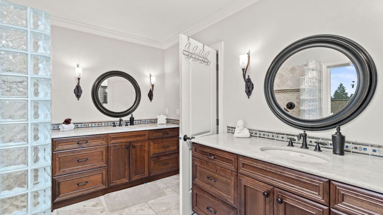 Photo of Bathroom in Bellevue