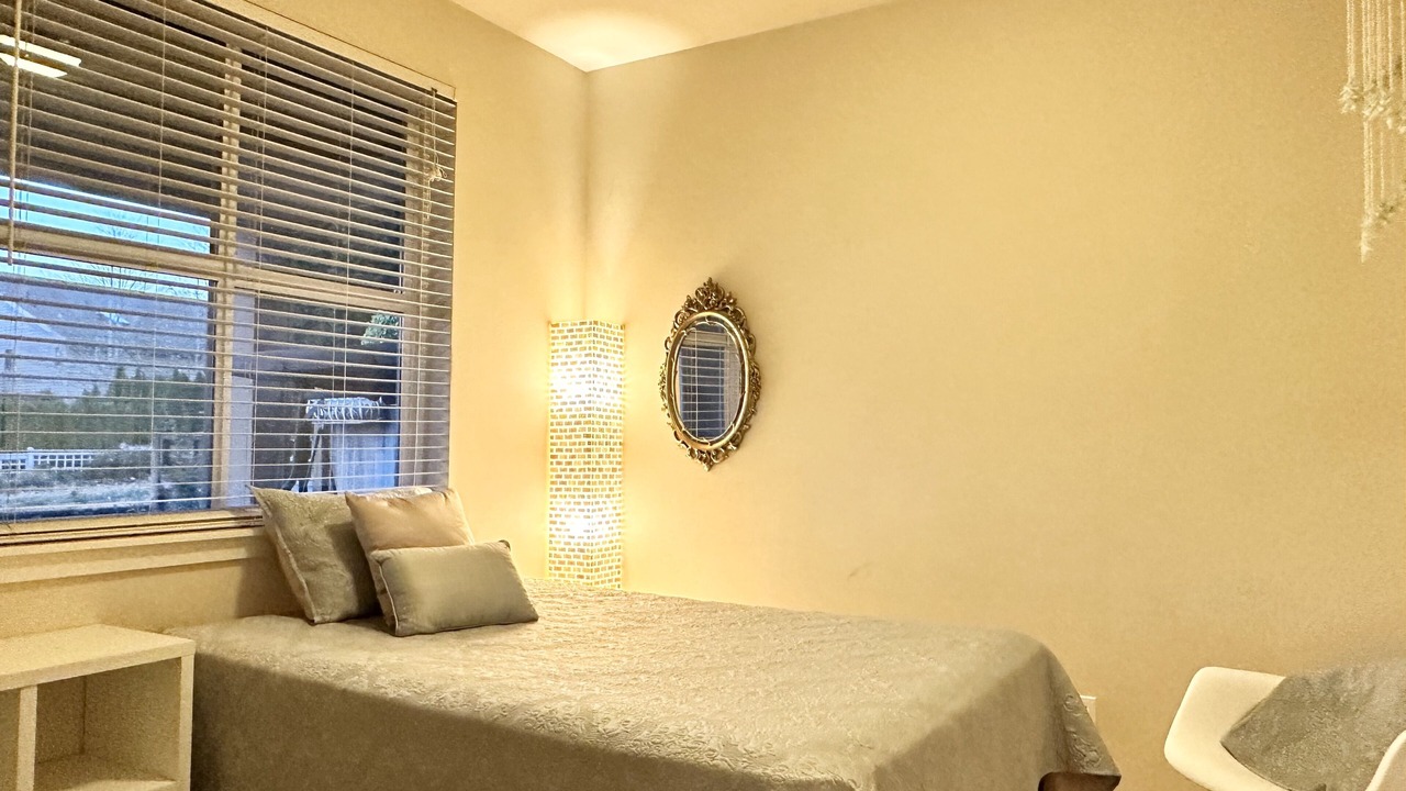 Photo of Bedroom in Issaquah
