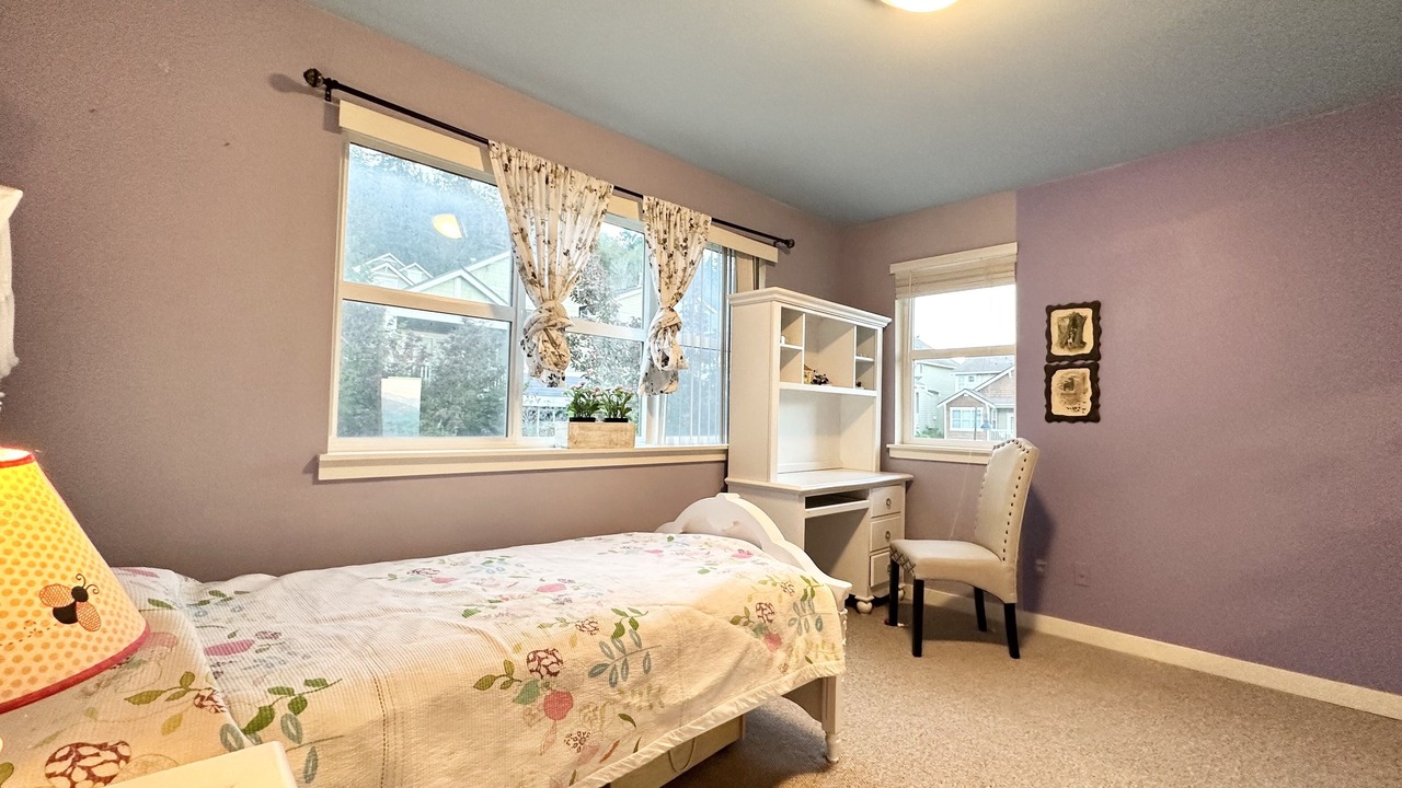 Photo of Bedroom in Issaquah