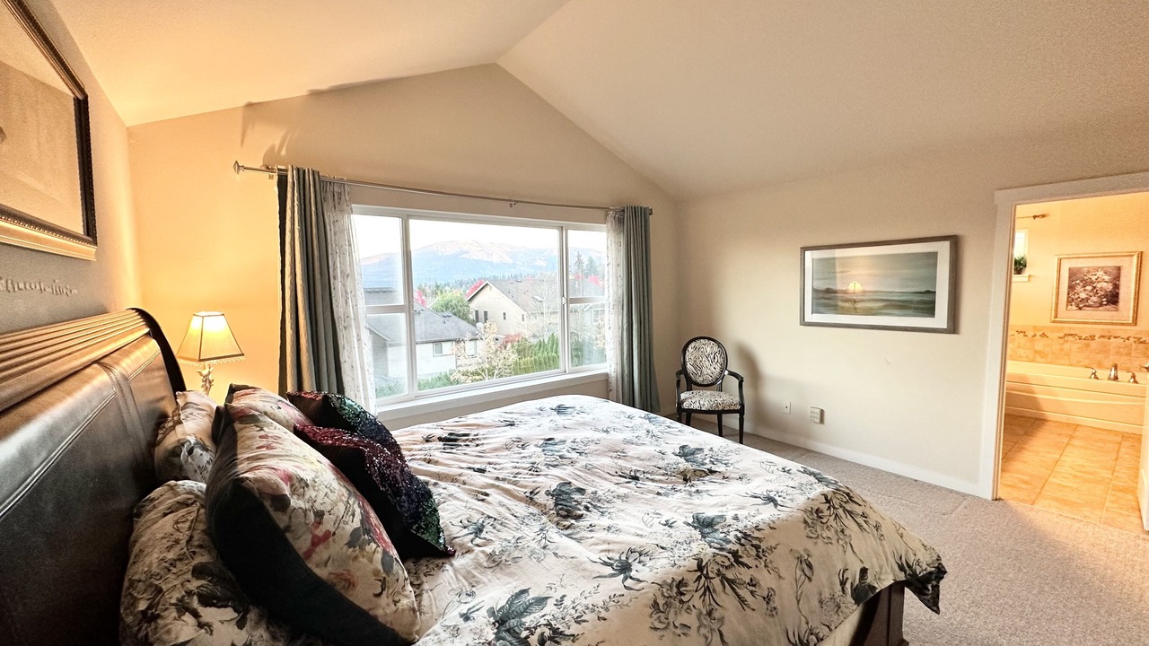 Photo of Bedroom in Issaquah
