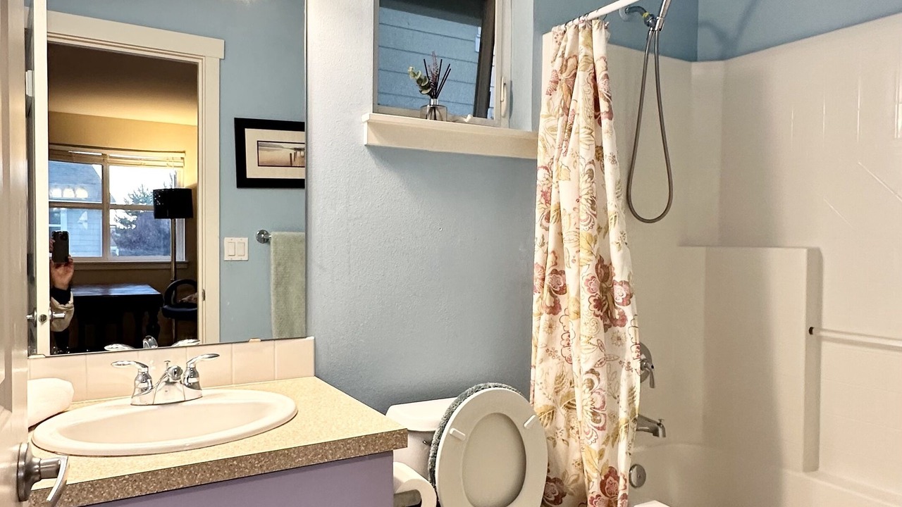 Photo of Bathroom in Issaquah
