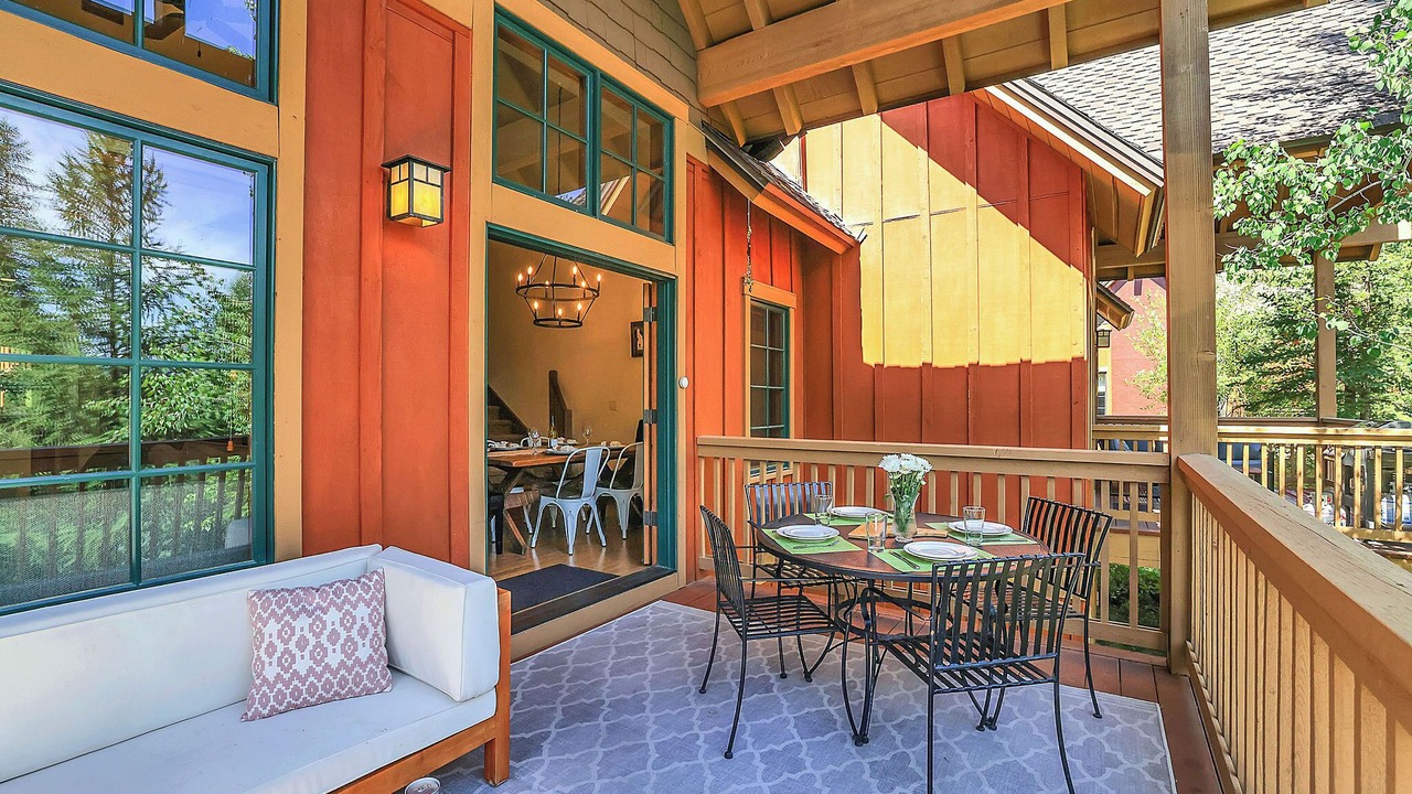 Photo of Patio Balcony in Tamarack Resort