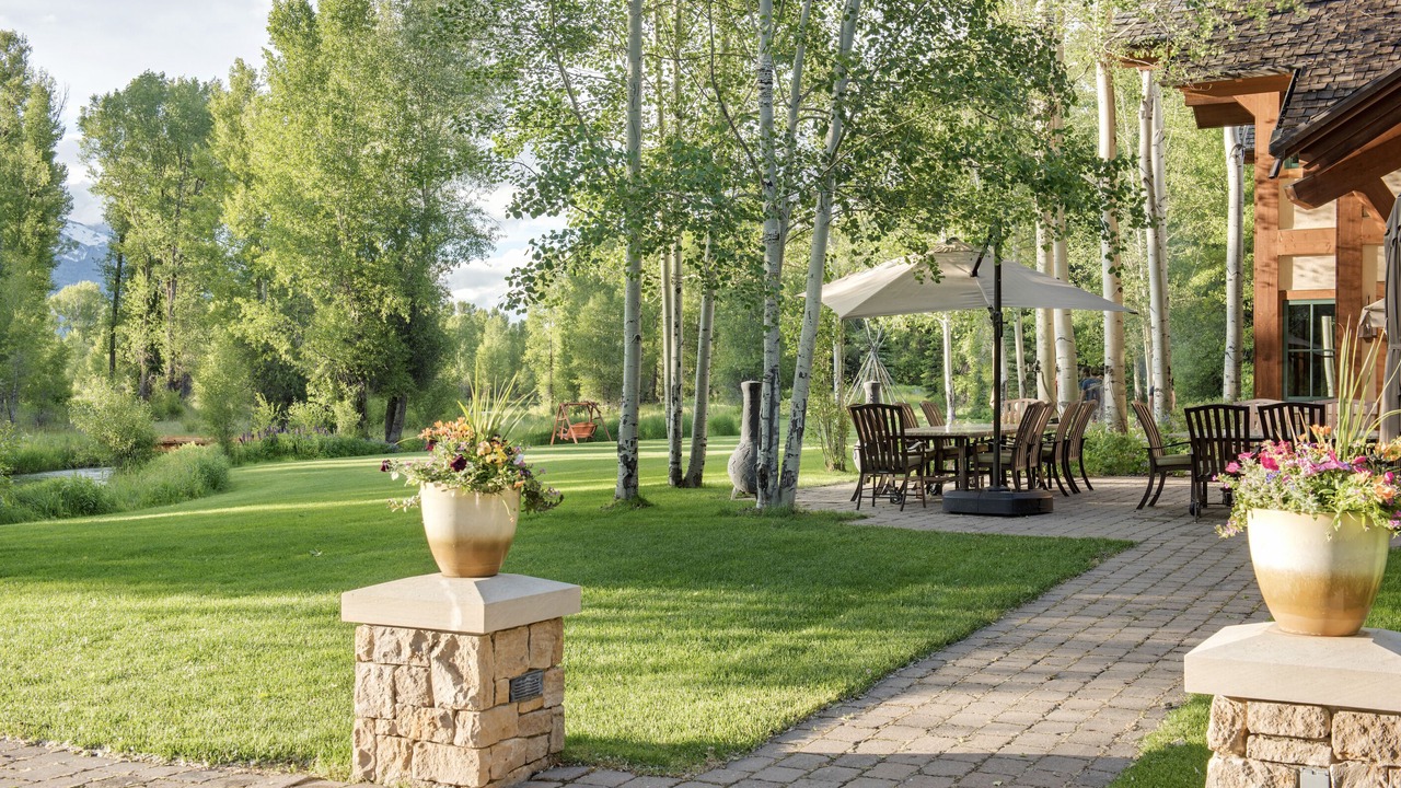 Photo of Outdoor in Jackson