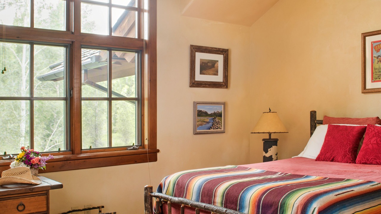 Photo of Bedroom in Jackson