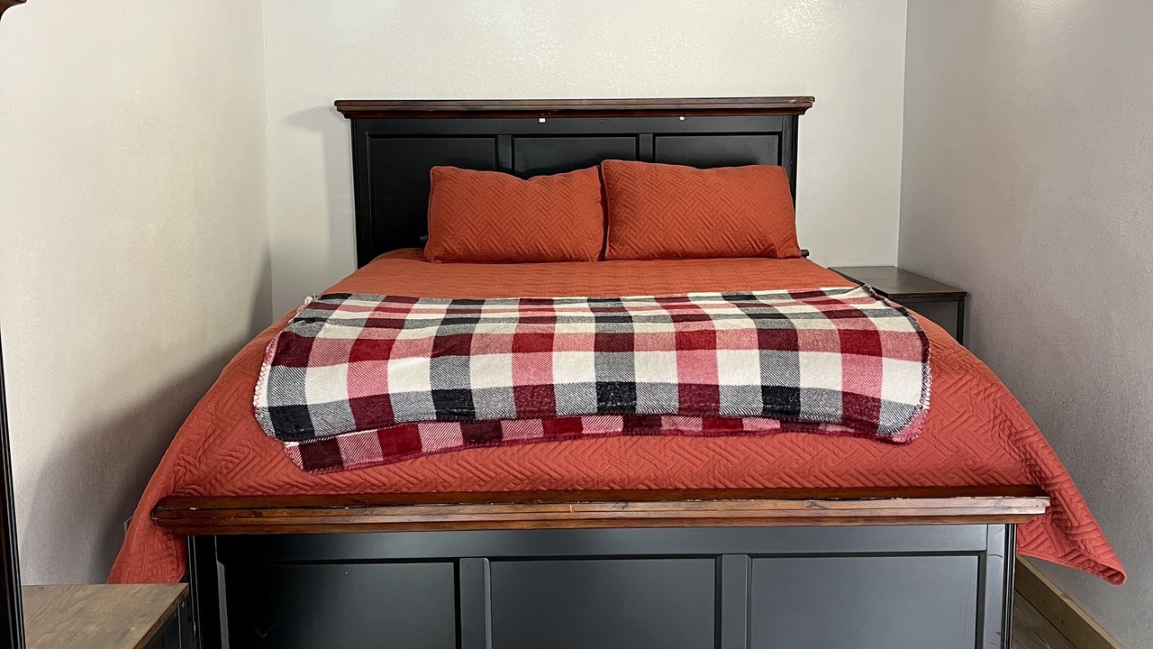 Photo of Bedroom in Wallace