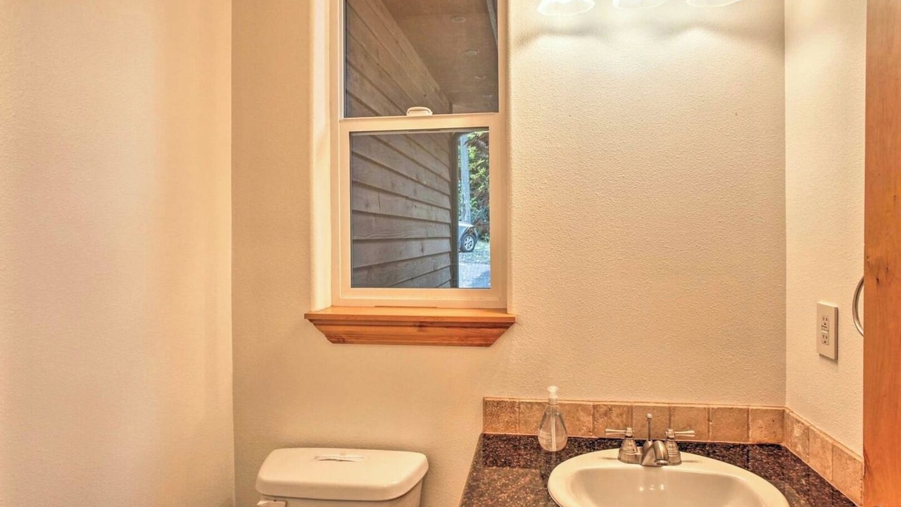 Photo of Bathroom in Clarksville