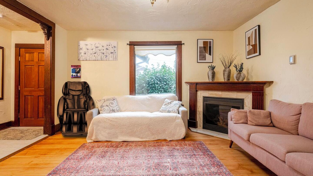 Photo of Livingroom in West End