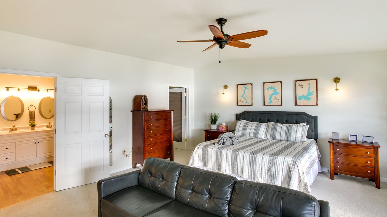 Photo of Bedroom in Harrison