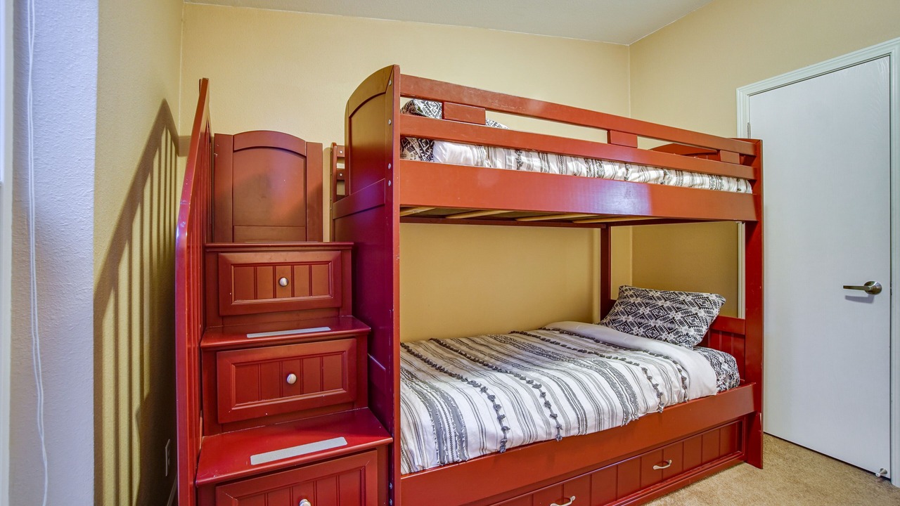 Photo of Bedroom in Cascade