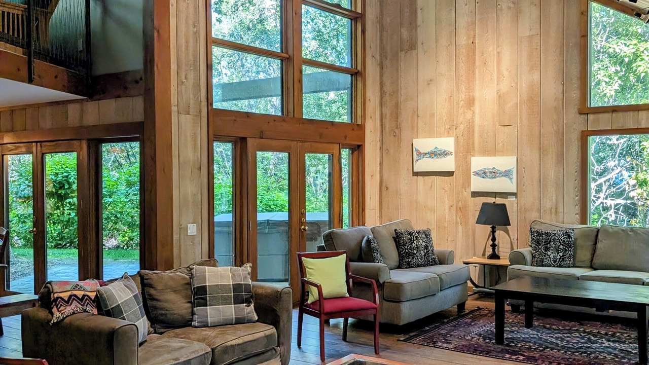 Photo of Livingroom in Hailey