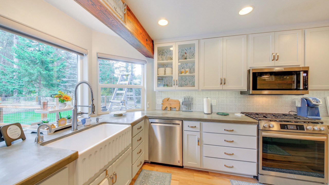 Photo of Kitchen in Sagle