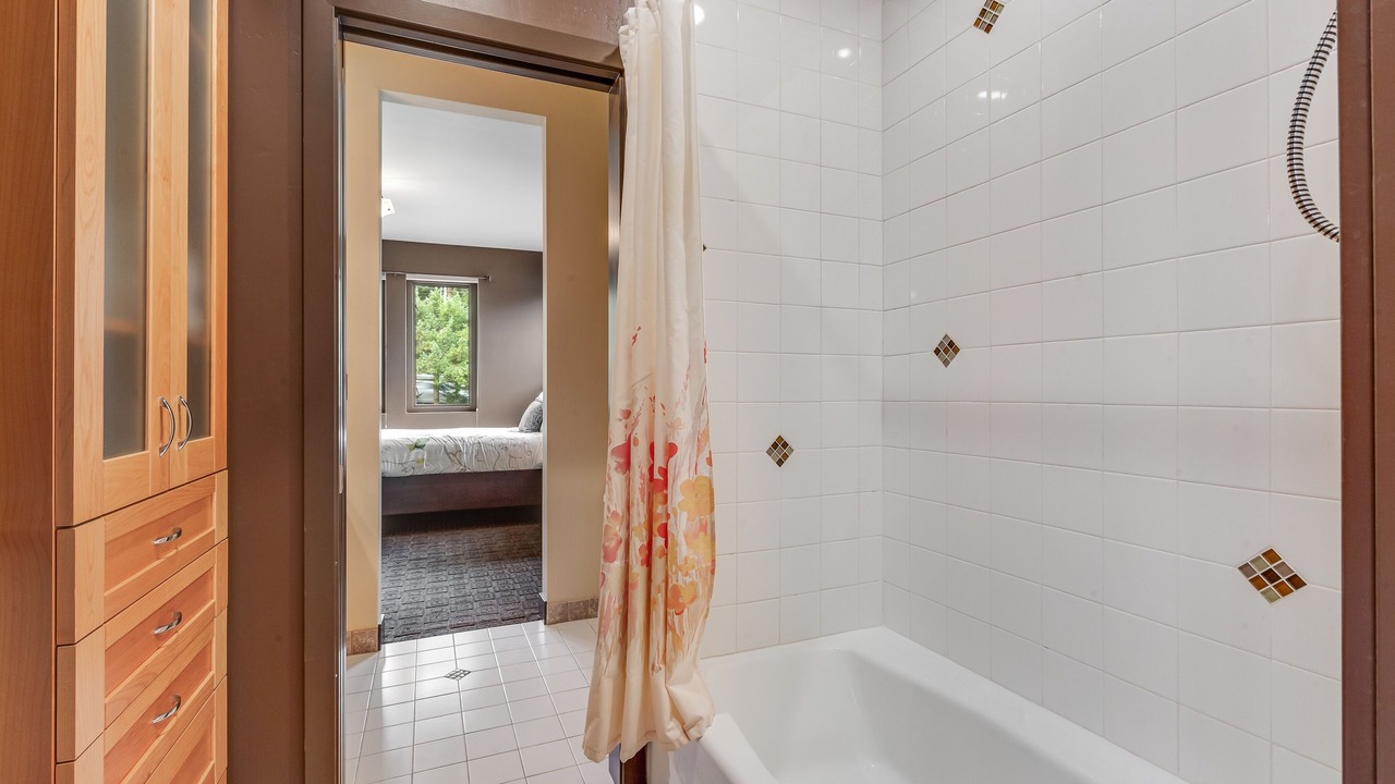 Photo of Bathroom in Fox Island