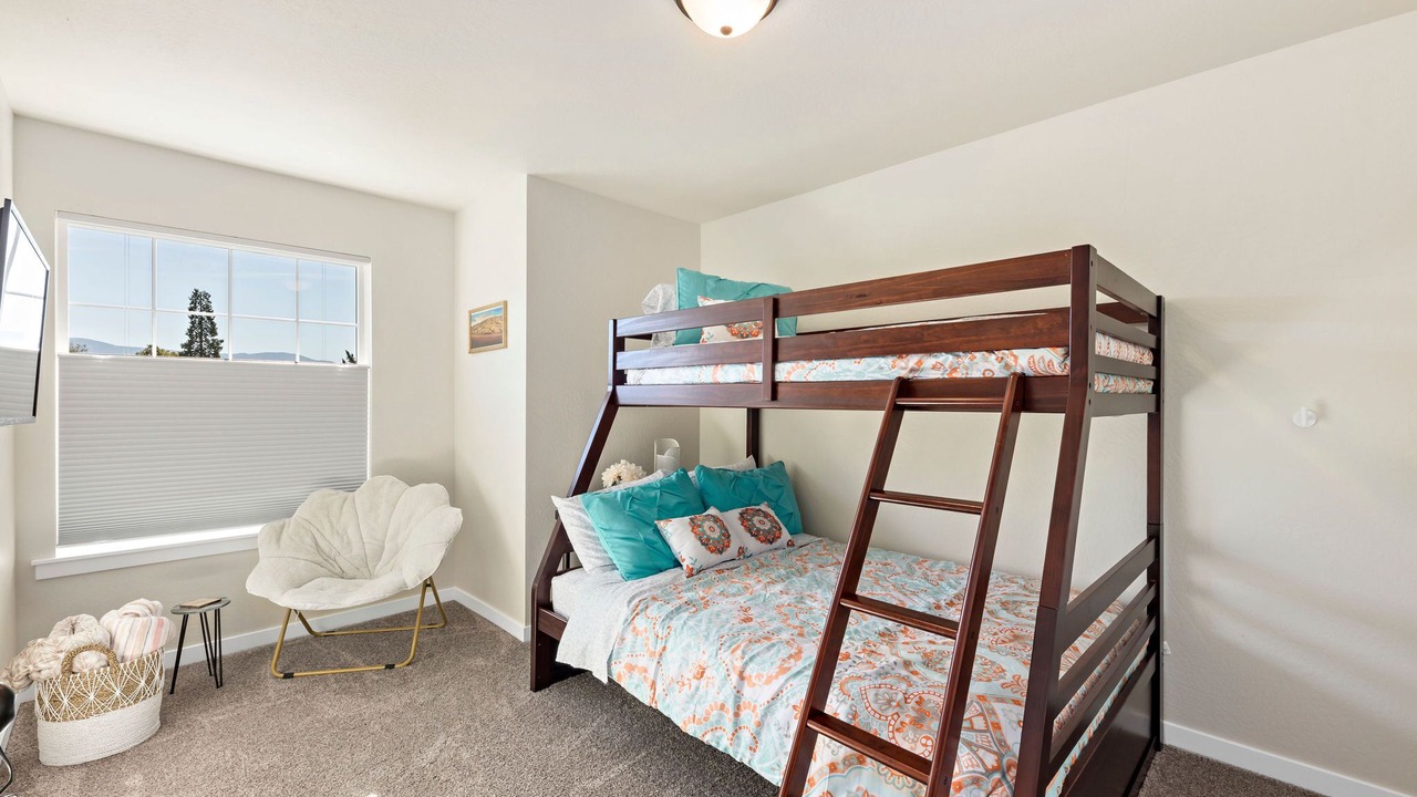 Photo of Bedroom in Grants Pass