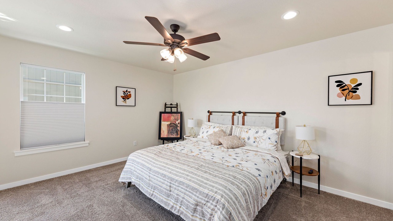 Photo of Bedroom in Grants Pass