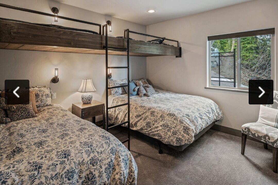 Photo of Bedroom in Sandpoint