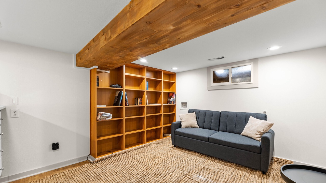 Photo of Livingroom in Vancouver