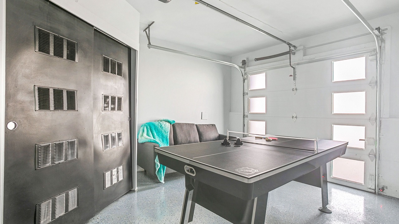 Photo of Bedroom in Rollingbay