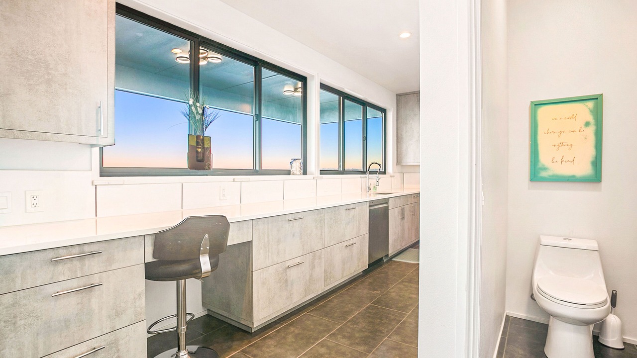 Photo of Bathroom in Rollingbay