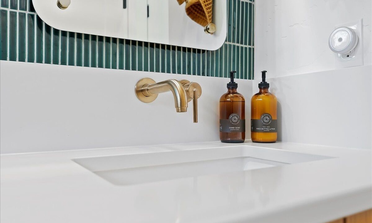 Photo of Bathroom in Garden Valley