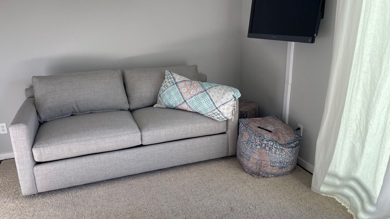 Photo of Livingroom in West Seattle