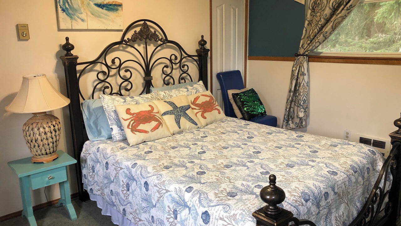 Photo of Bedroom in Clinton