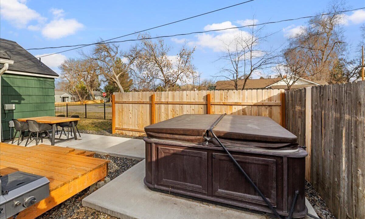 Photo of Outdoor in North End