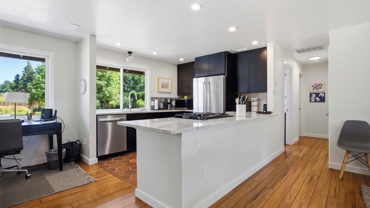 Photo of Kitchen in Hood River