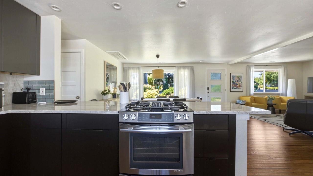 Photo of Kitchen in Hood River