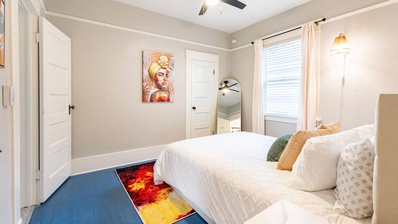 Photo of Bedroom in North End