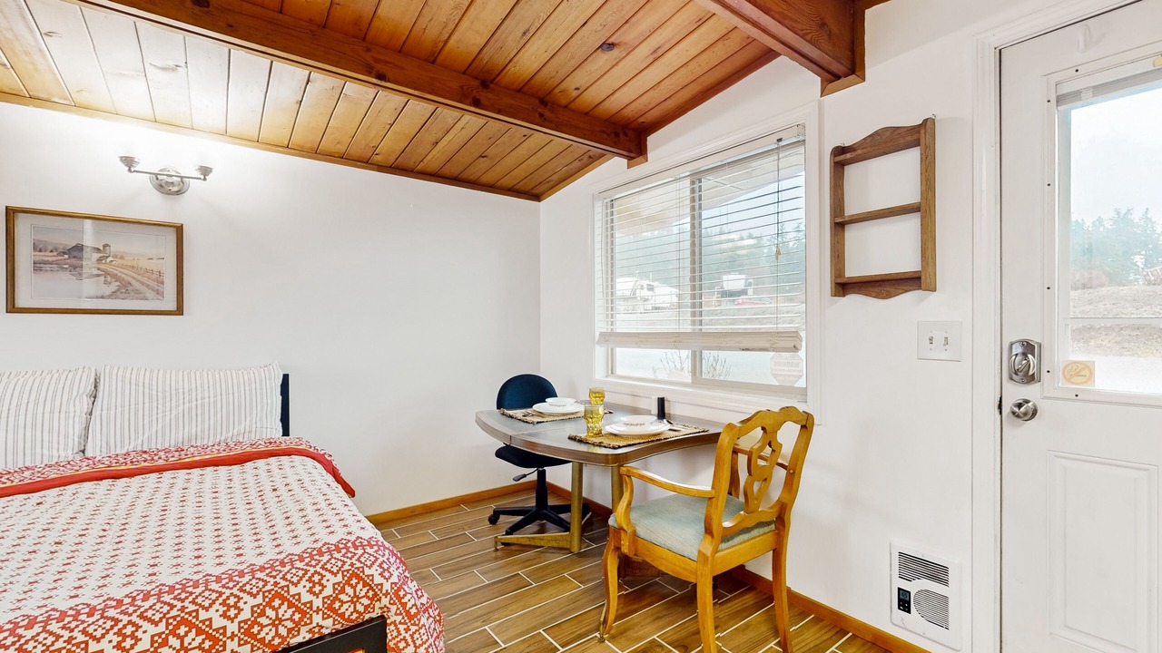 Photo of Bedroom in Mount Vernon