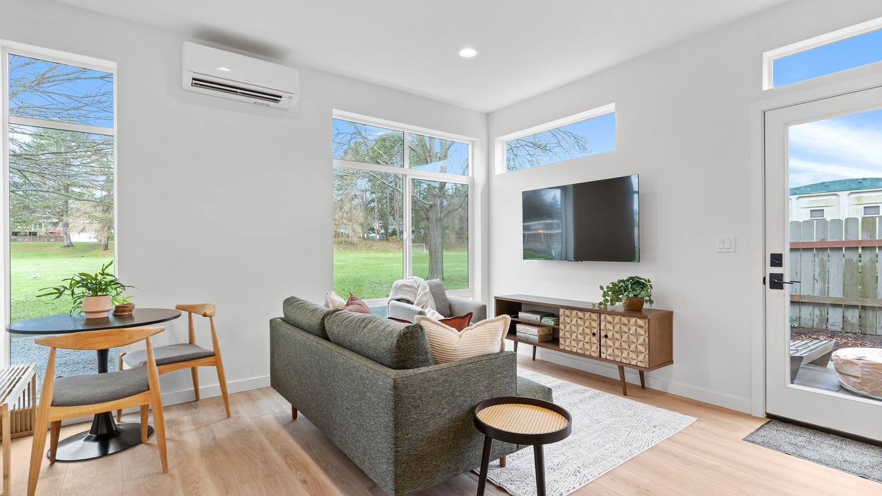 Photo of Livingroom in Southeast Magnolia