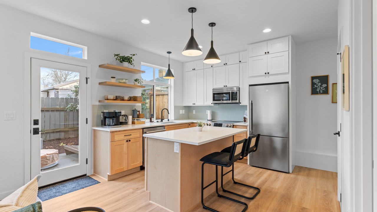 Photo of Kitchen in Southeast Magnolia