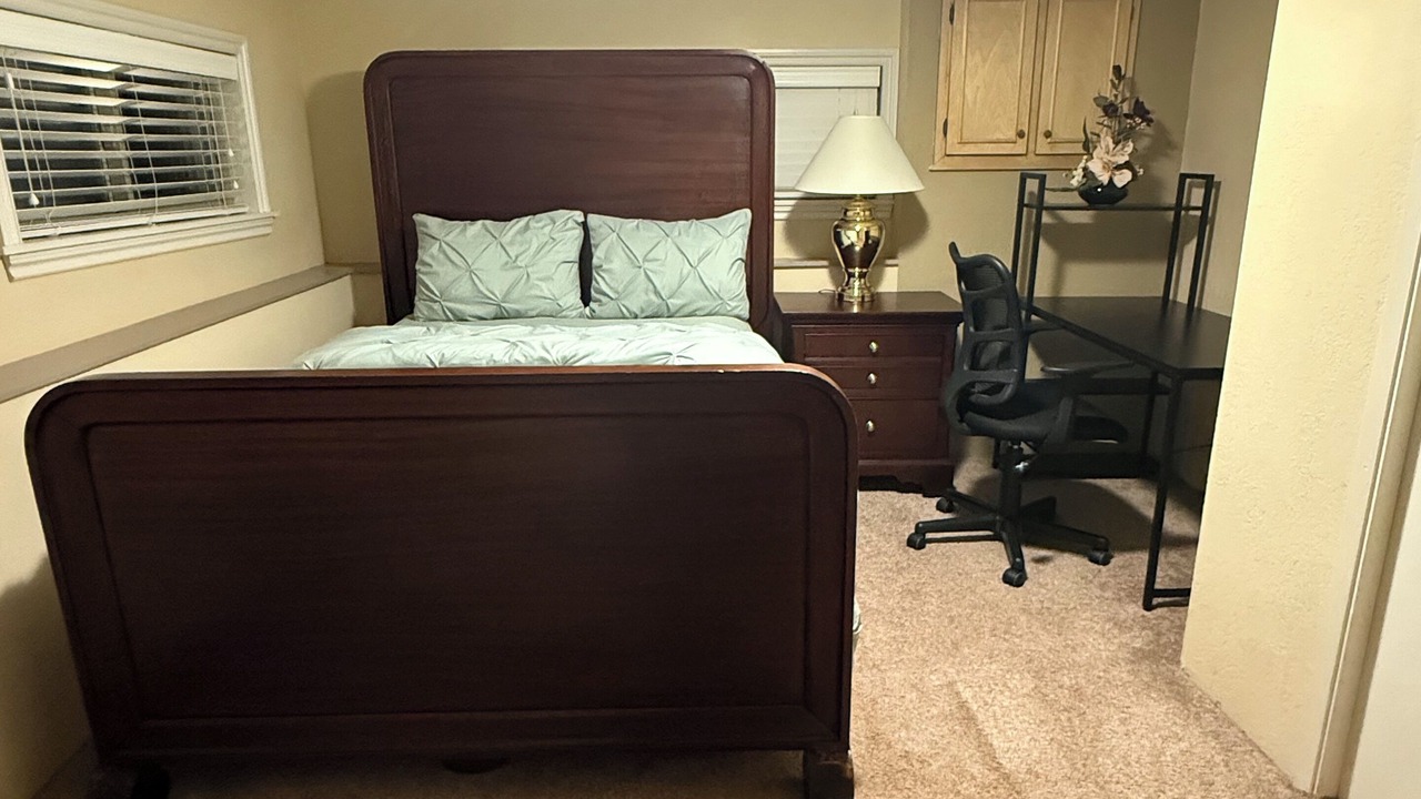 Photo of Bedroom in Riverview