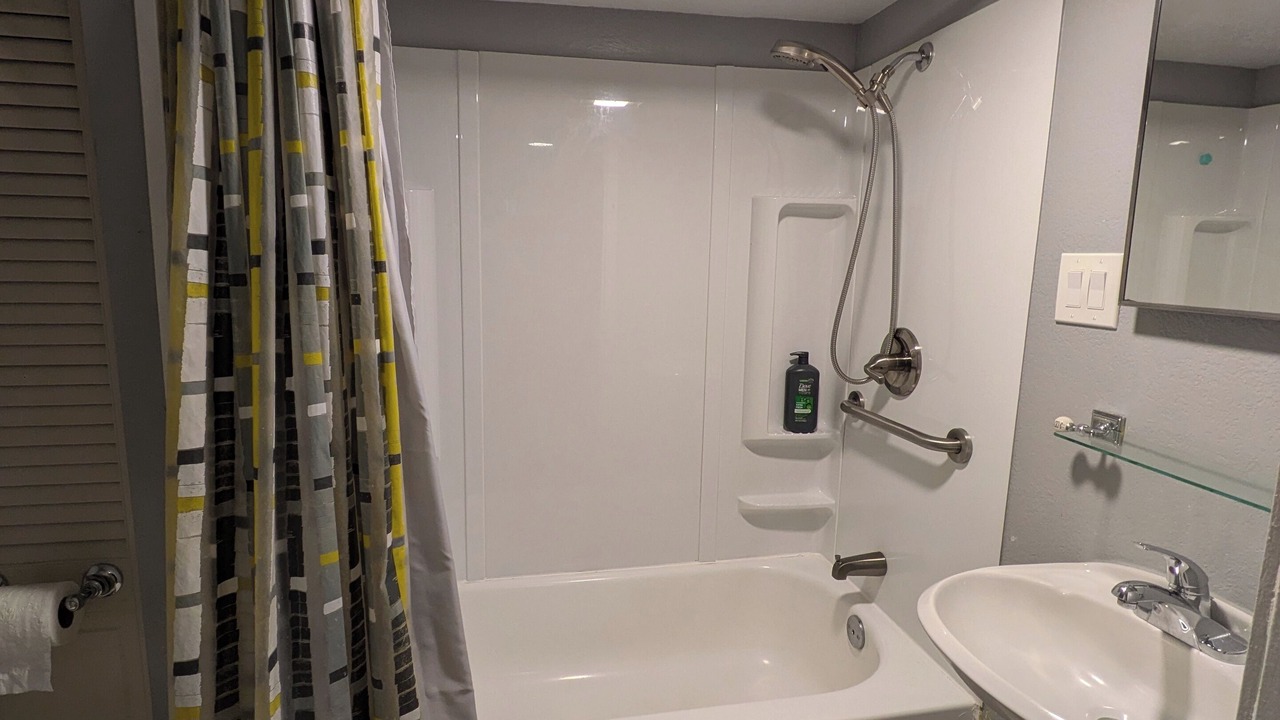 Photo of Bathroom in Riverview