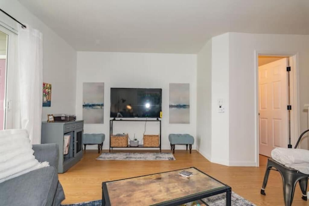 Photo of Livingroom in Medford