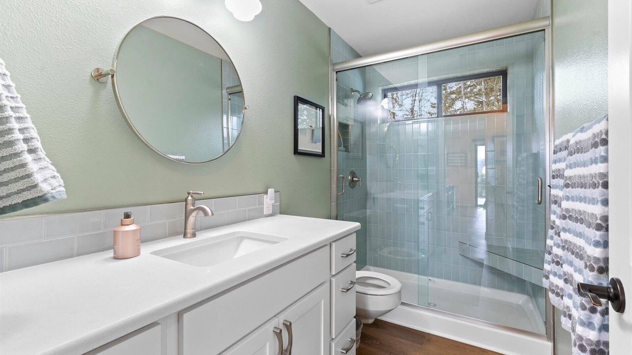 Photo of Bathroom in Hayden Lake