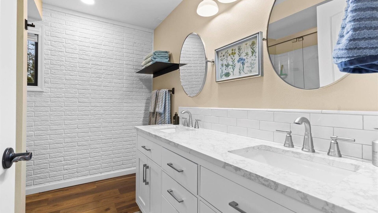 Photo of Bathroom in Hayden Lake