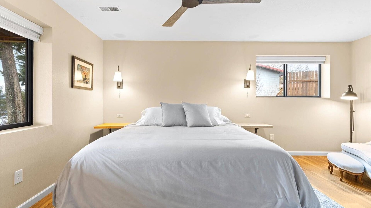 Photo of Bedroom in Hayden Lake