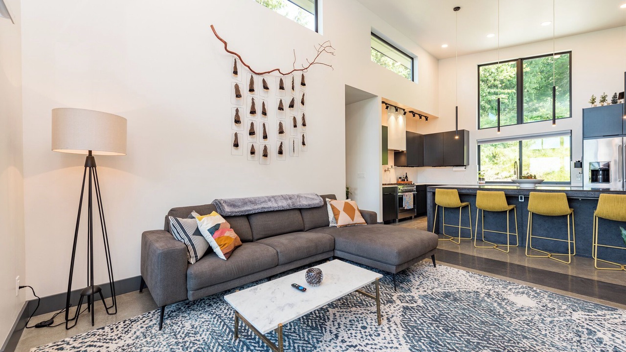 Photo of Livingroom in Port Angeles