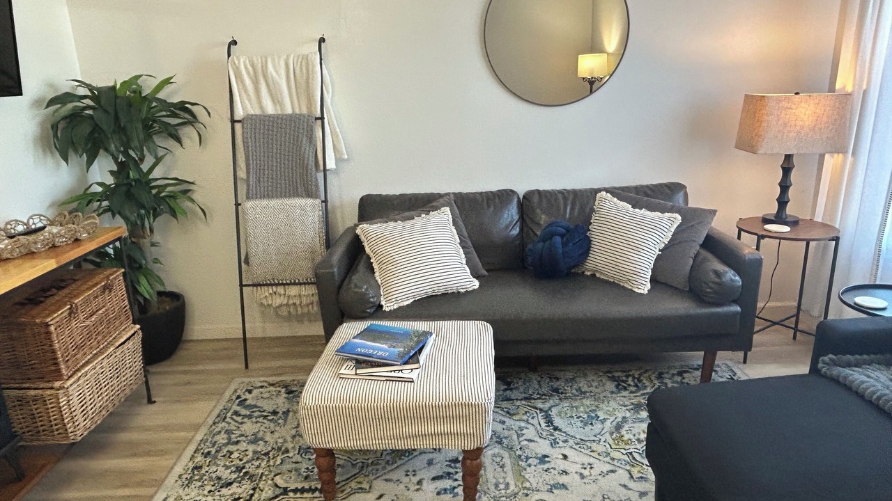 Photo of Livingroom in Central Point