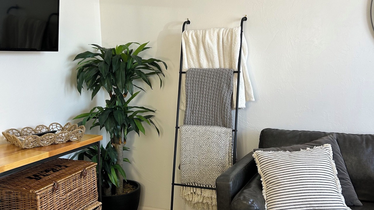 Photo of Livingroom in Central Point
