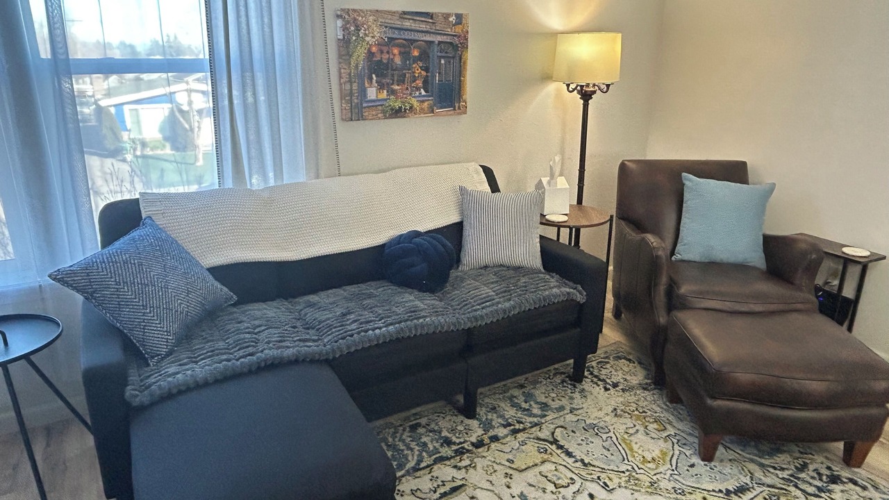 Photo of Livingroom in Central Point