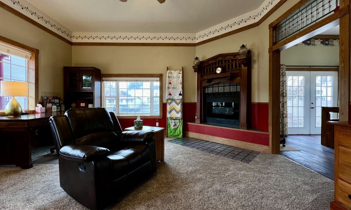 Photo of Livingroom in Baker City