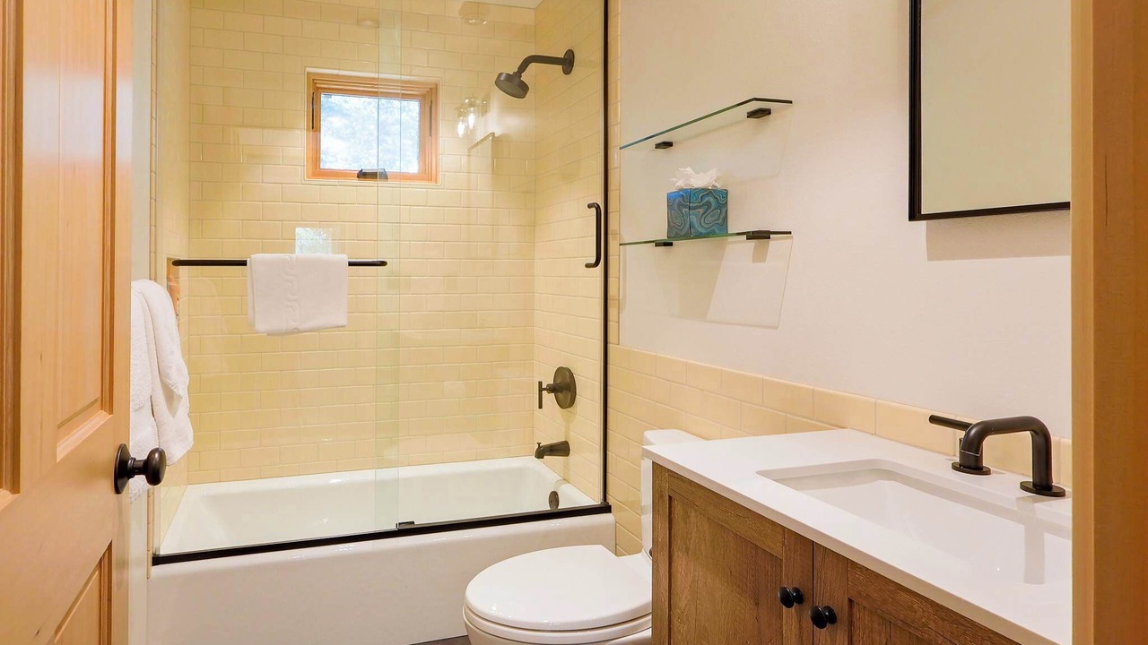 Photo of Bathroom in Mazama