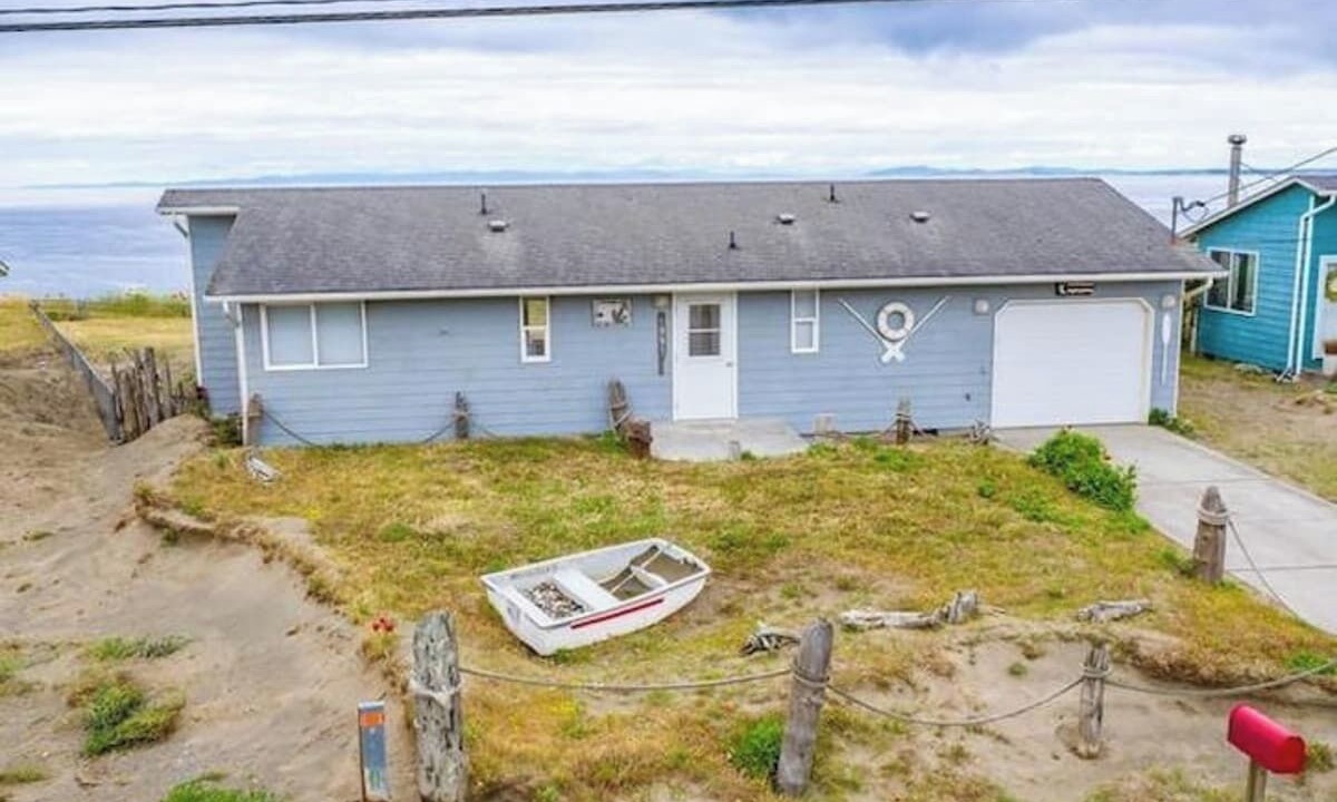 Photo of Outdoor in Oak Harbor