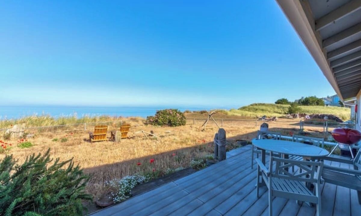 Photo of Outdoor in Oak Harbor